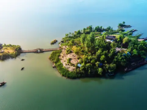 Liuye Lake Tourist Resort