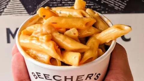 Beecher's Handmade Cheese in シアトル