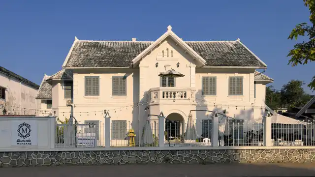 シーサワンウォン通り周辺のホテル