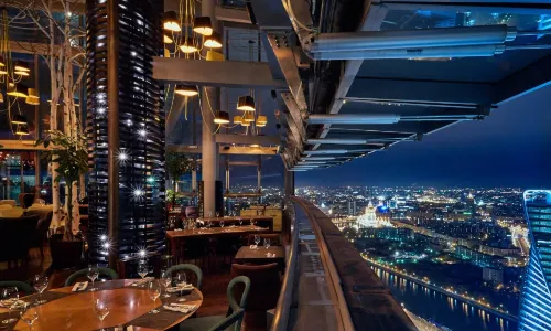 РЕСТОРАН SIXTY