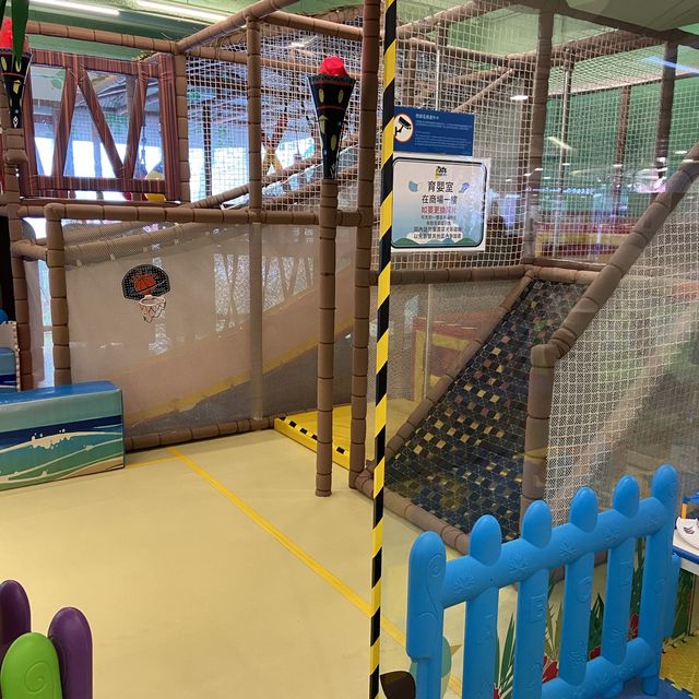 屯門室內Playhouse 有電動船呀