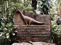 แหล่งขุดค้นไดโนเสาร์ จ.กาฬสินธุ์