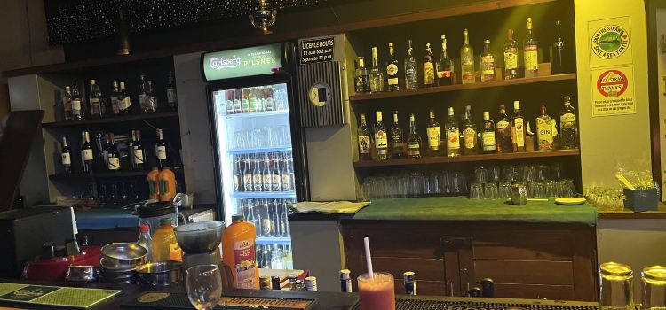 Slightly Chilled Lounge Bar (Bamboo Garden)