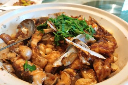 Yue Chinese Restaurant