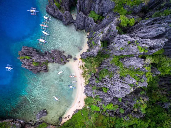 Hotels near Vanilla Beach El Nido