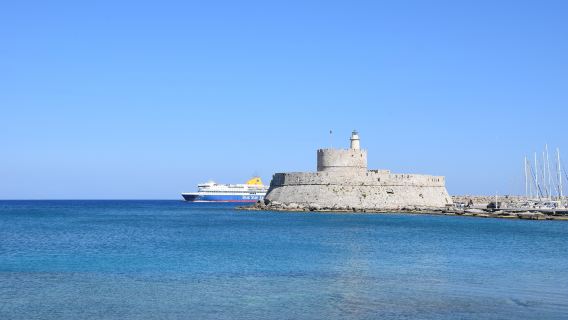 Santorini, Greece Luxury Catamaran Half-Day Tour (Morning/Sunset Cruise + Meals + Transfers)