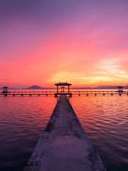 East Fengxiang Lake