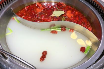 潮牛道·涮烤牛排养生火锅(荣成九龙城休闲购物广场店)