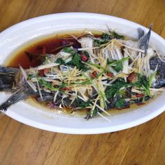 MINGUOHAIXIANJIAOZILOU User Photo