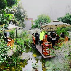 墨居上隐·院子里火锅(峨眉店) User Photo