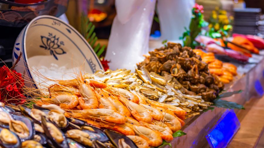 济南鲁能贵和洲际酒店·第六层自助餐厅