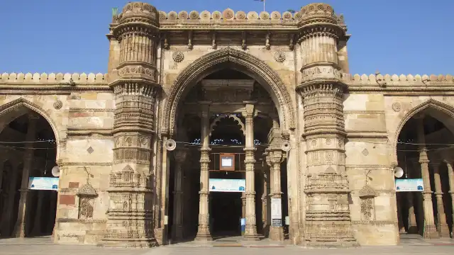 Hotels near Jamma Masjid