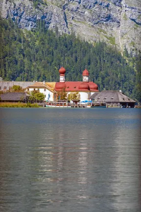 Hotel dekat Kreuzherrensaal