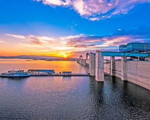 香港-十堰 機票酒店 自由行