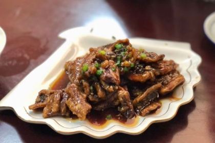 明明飯店之鶴鳴軒