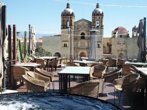 TERRAZA LOS AMANTES