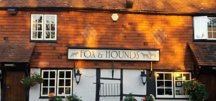 Fox & Hounds