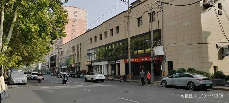 Hotels near MinZu CanYin Jie