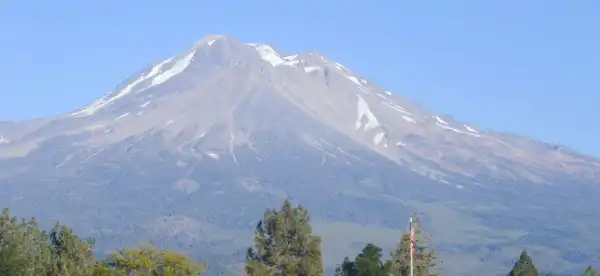 Hotels in Shasta County