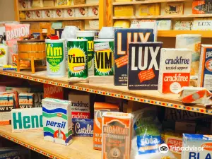 Old Crafts & Toy Museum