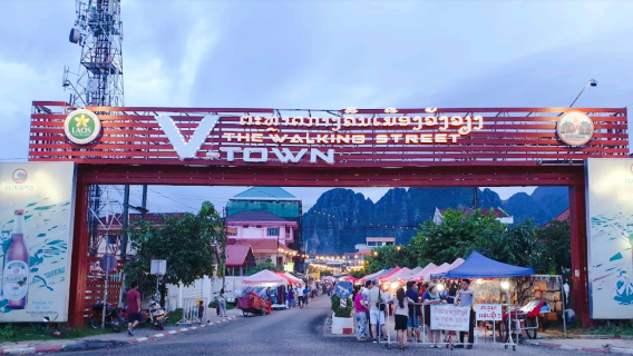 Vang Vieng Walking Street