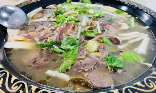 尚品牛味汤锅火锅(康定总店)