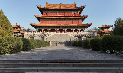 Chun-Qiu Building The Site of Confucian Temple