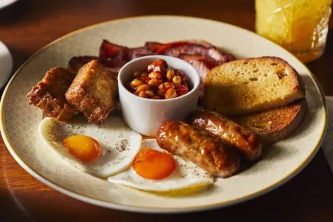Cosy Club