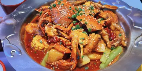 貳官超級肉蟹煲