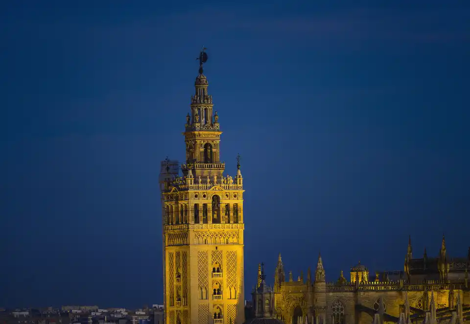 4_Giralda Mora