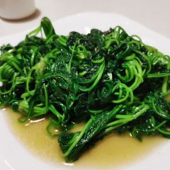 XIAN HU YAN User Photo