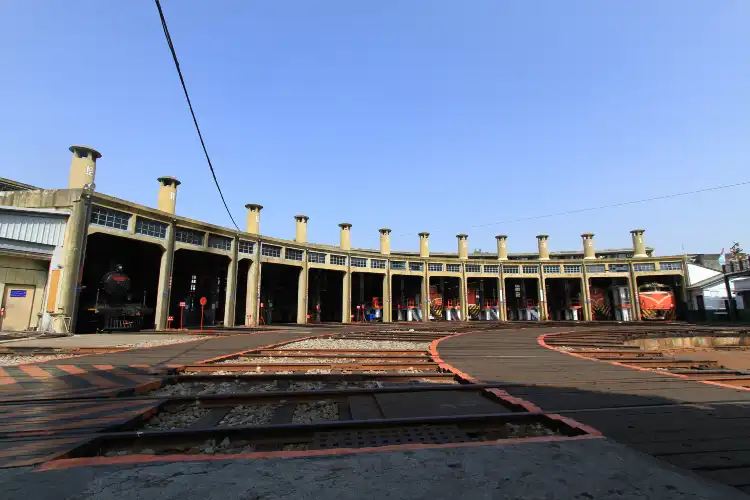 Hotels near Changhua Roundhouse