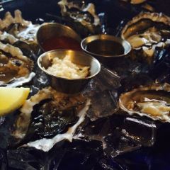 Blue Canoe Waterfront Restaurant 여행 사진