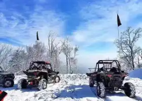 東北越野車雪地摩託車穿越