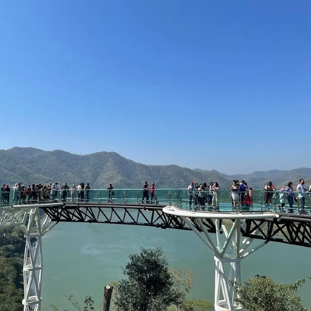 รวมที่เที่ยวช่วงปีใหม่ 2568 สุดเสียว (ไส้) ทั่วไทย