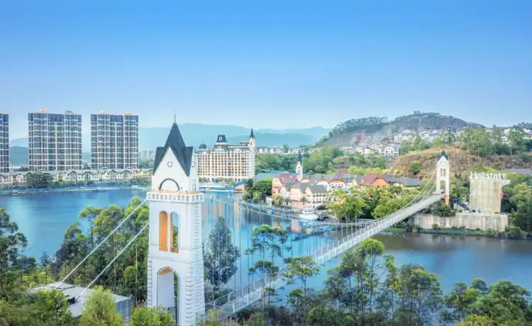 Hotels near Chongxu Ancient Temple