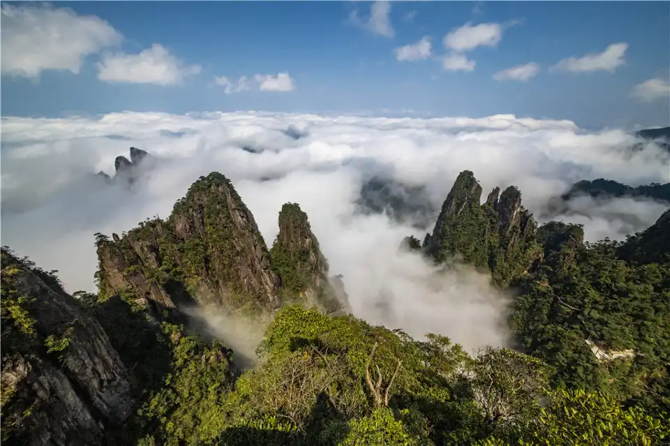 3_Wuzhifeng Scenic Area In Mangshan