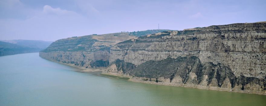 Huanghe Jin Shan Da Canyon