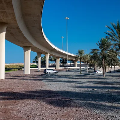 С видом на море Отели в г. Шарджа