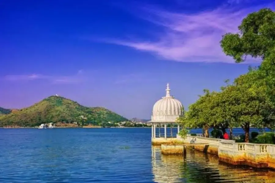 Fateh Sagar Lake