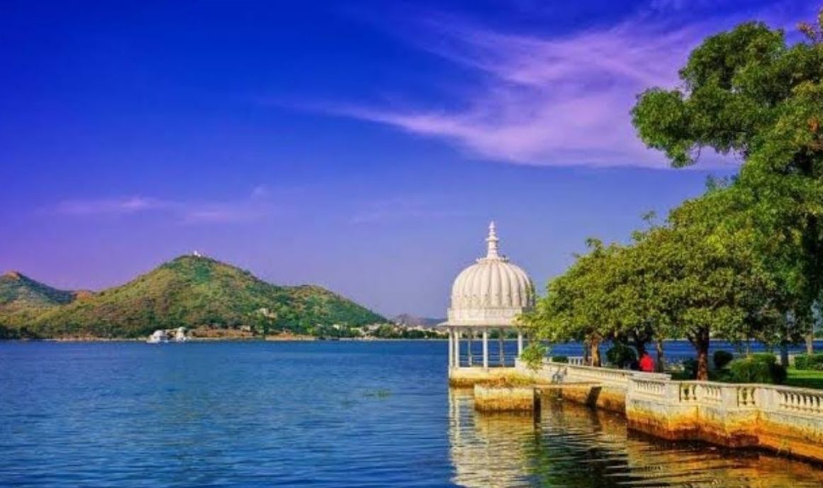 Fateh Sagar Lake