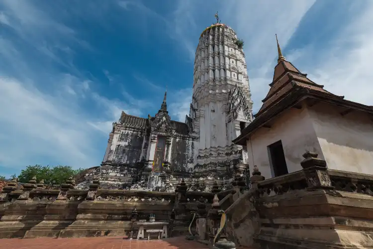 Hotels in Samphao Lom