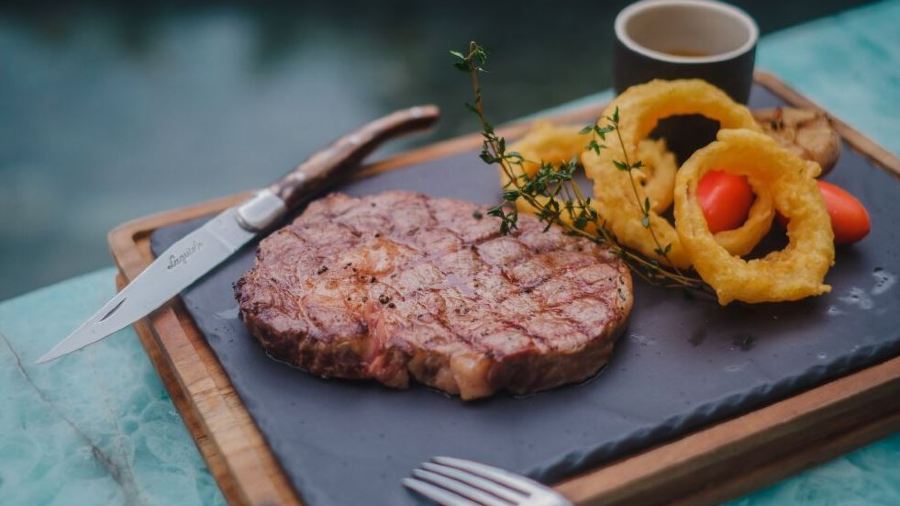 DAVA Steak & Seafood