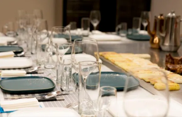 攜程度假農莊（可可託海伊雷木湖三百所聯營店）·餐廳