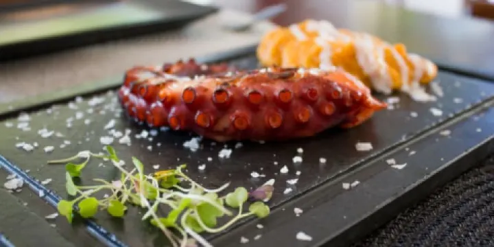 D'aquinos Restaurant