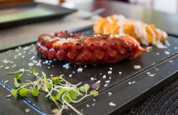 D'aquinos Restaurant