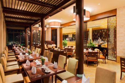 Holiday Inn Resort Chaohu Hot Spring  All Day Dining