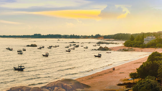 Sanniang Bay Bathing Beach