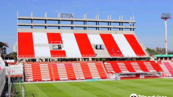 Estadio 15 de Abril