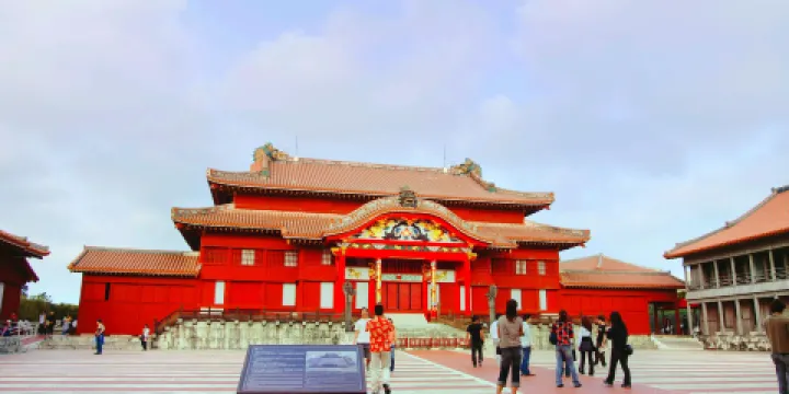 琉球王國的古城及關聯遺產羣